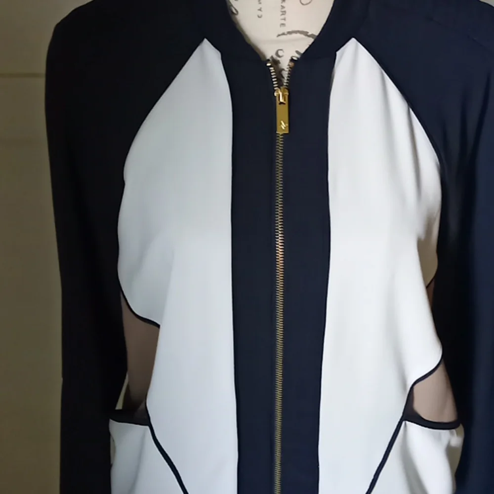 Adrienne Vittadini Midnight Blue Crepe Colorblock Jacket Sz S - Picture 2 of 6